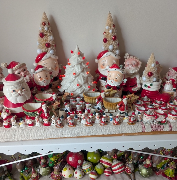 🧑🎄Holt Howard&Friends🧑🎄 - Picture 2 of 2
